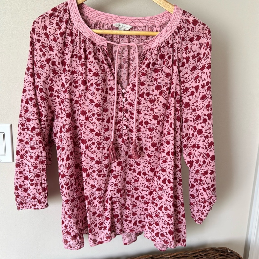Lucky brand pop over top